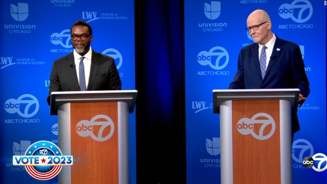 Chicago mayoral candidates Johnson and Vallas clash over policing in debate
