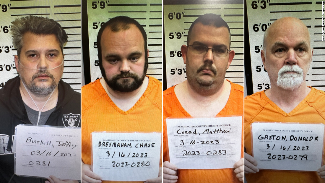 Missouri sheriff and 2 deputies charged in connection with alleged plot to help a father kidnap his child