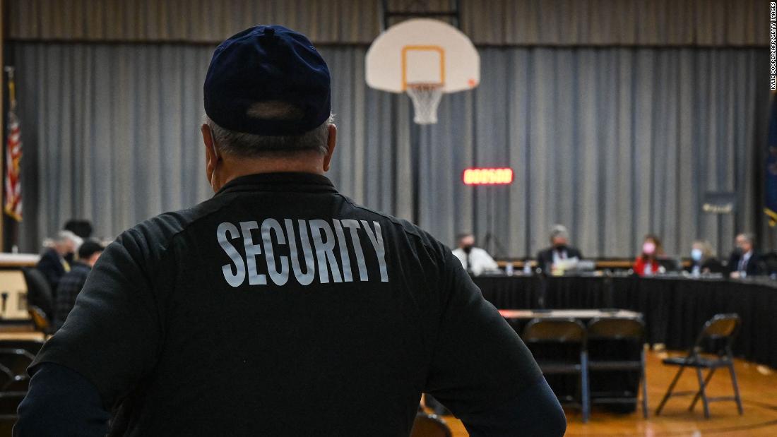 ‘No legitimate basis’ for 2021 DOJ memo on school board threats, House GOP alleges in new report