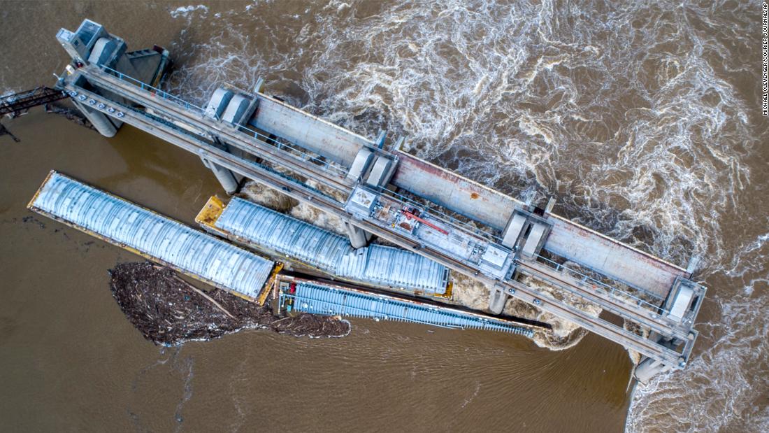 Barge carrying methanol is removed from Ohio River after being stuck more than a week